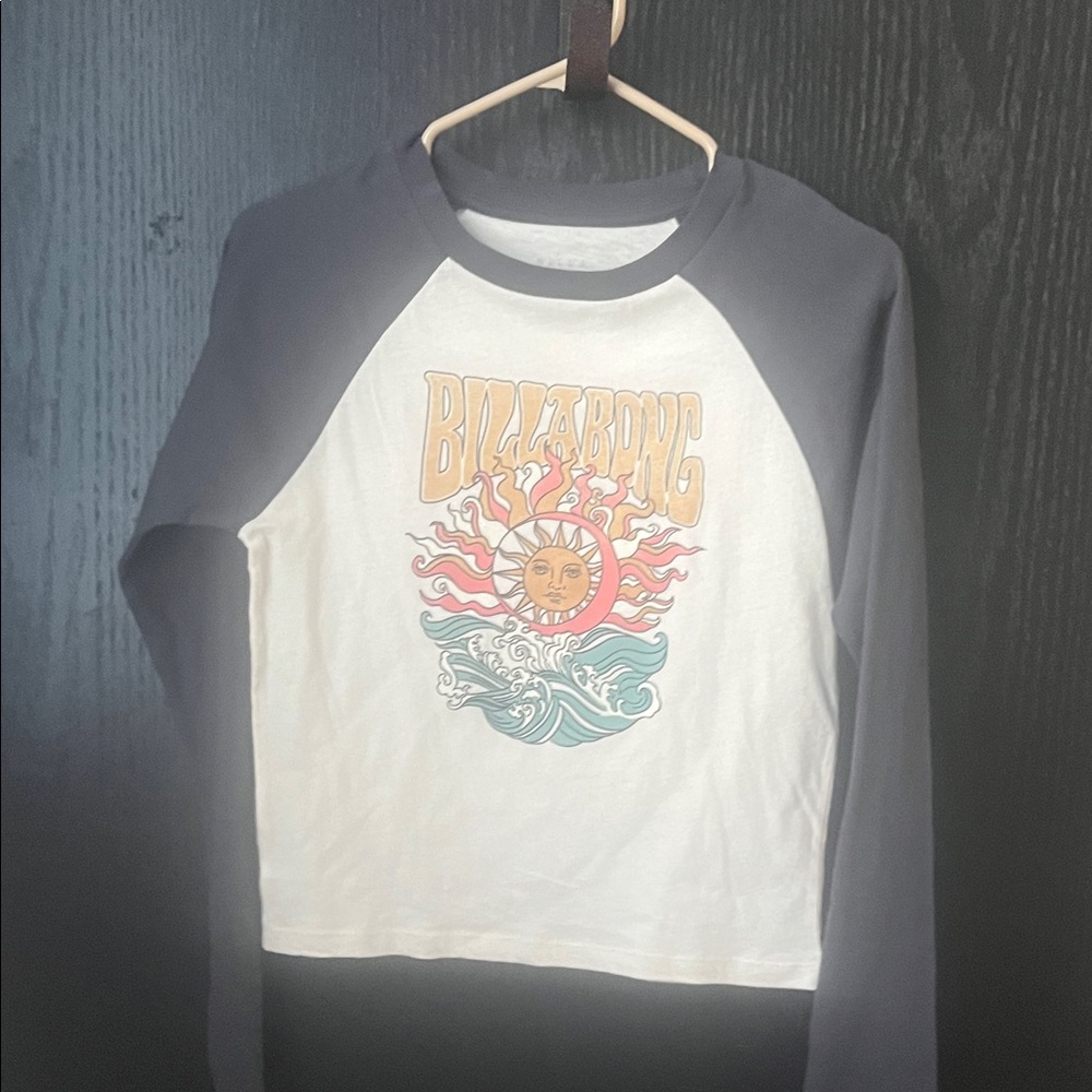 KIDS 🧒 Billabong Kids' White and Gray Sun Graphic Long Sleeve Tee